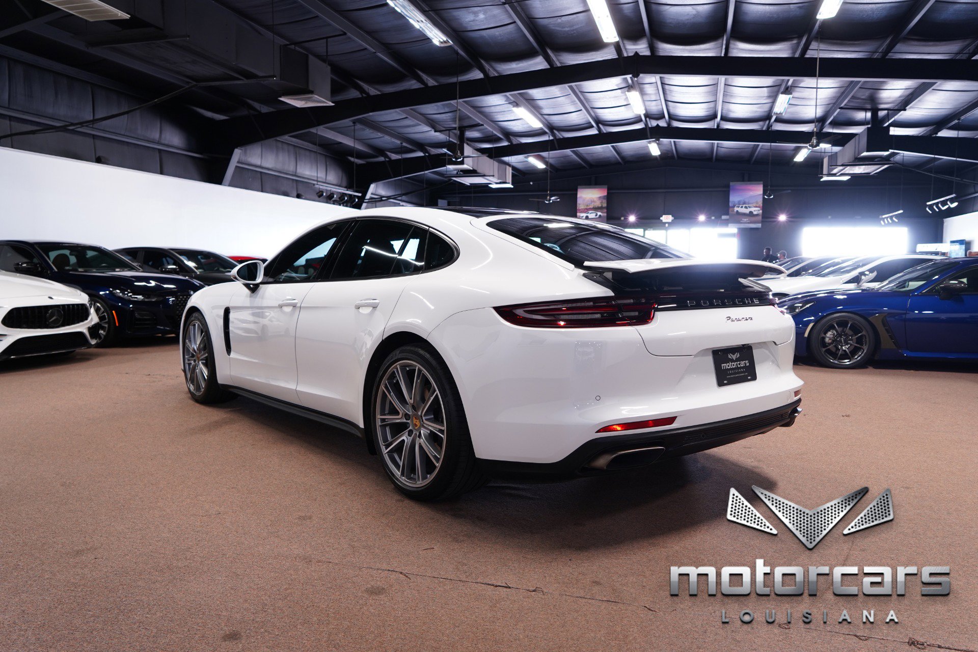 Used 2018 Porsche Panamera image 5