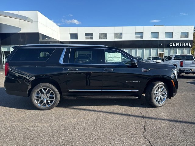 New 2026 GMC Yukon XL Elevation image 8