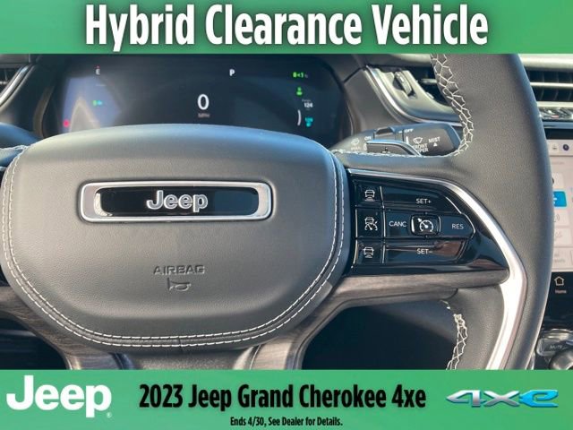 New 2023 Jeep Grand Cherokee Overland image 14