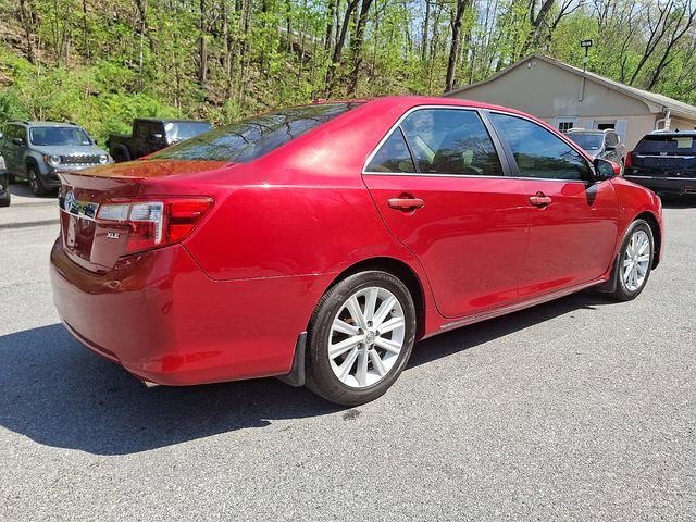 Used 2014 Toyota Camry XLE image 12