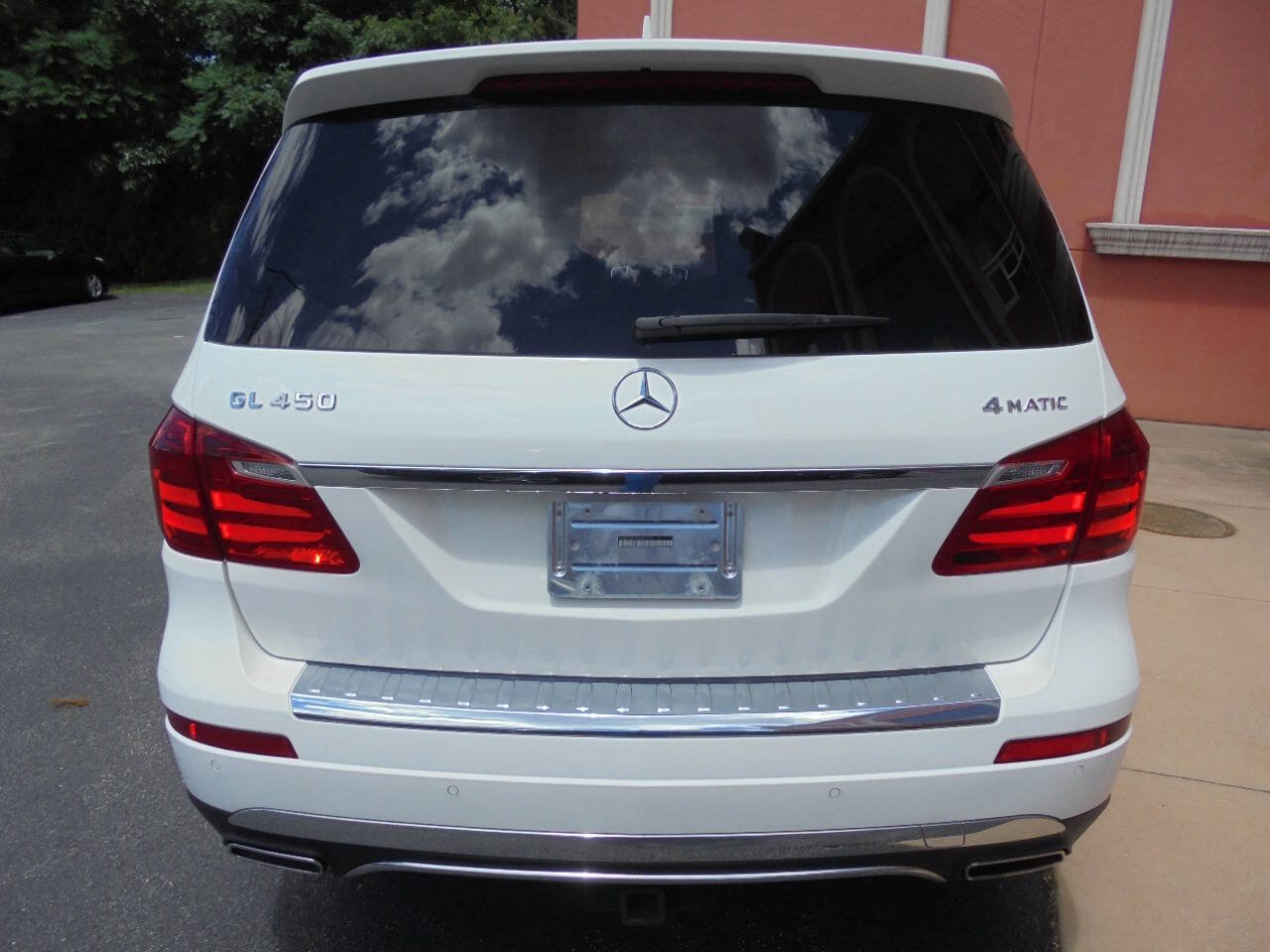 Used 2015 Mercedes-Benz GL 450 4MATIC w/ Lighting Package image 5