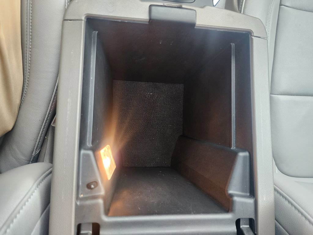 Used 2018 Chevrolet Traverse LT w/ LPO, Floor Liner Package image 54