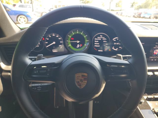Used 2022 Porsche 911 Carrera RWD image 21