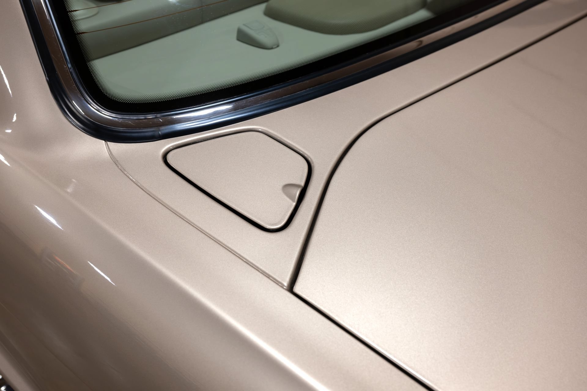 Used 2001 Jaguar XJ Supercharged RWD image 31