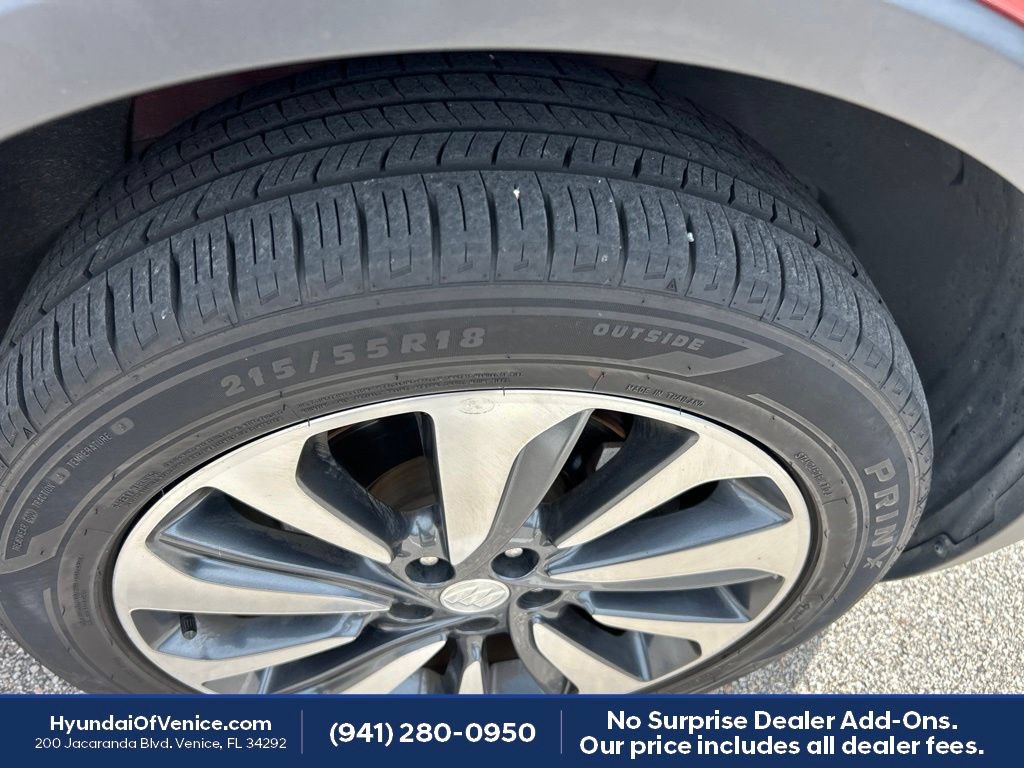 Used 2021 Buick Encore Preferred w/ Safety Package II AWD/4WD image 12