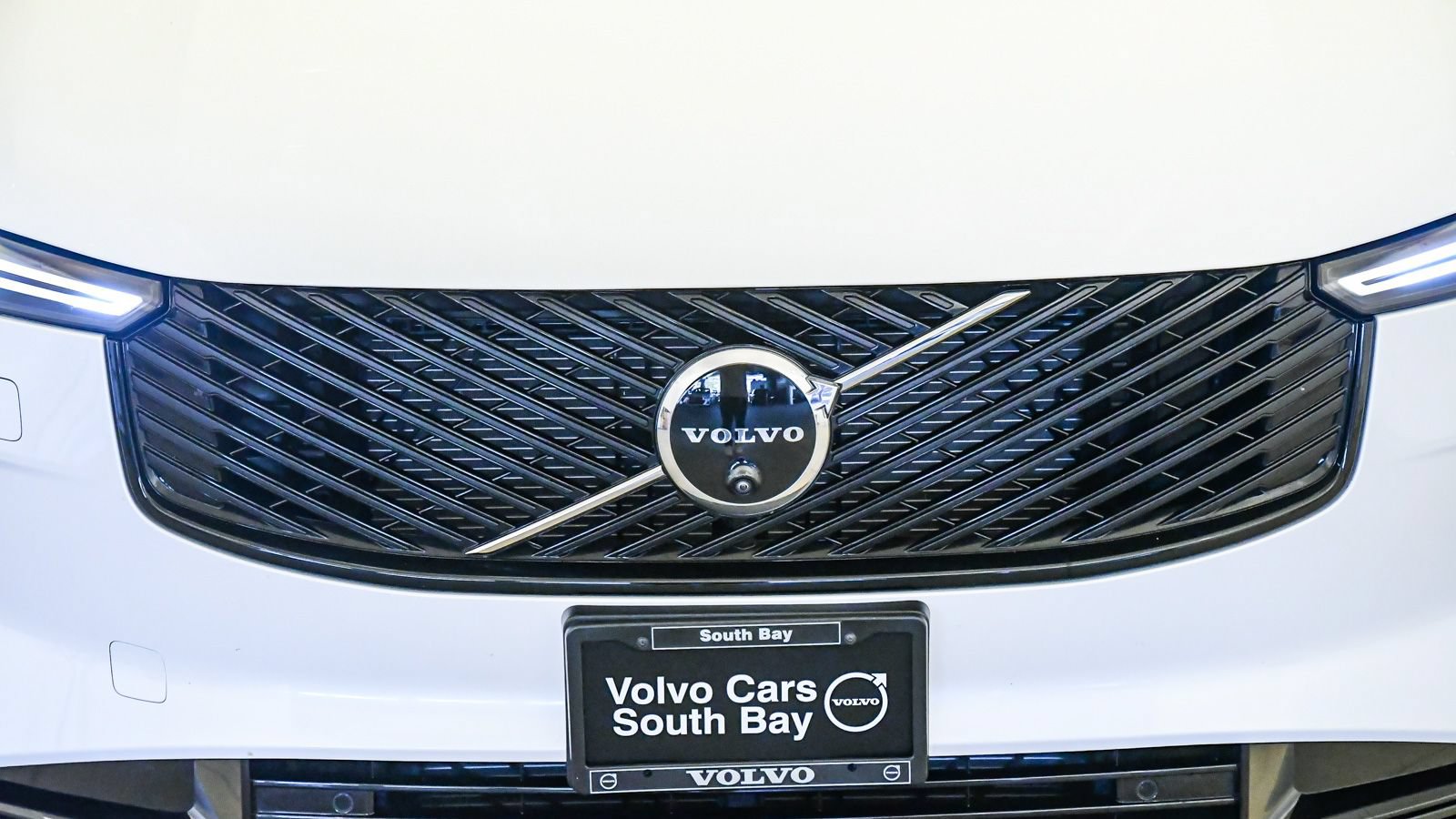 Certified 2026 Volvo XC90 B6 Ultra w/ Protection Package AWD/4WD image 8