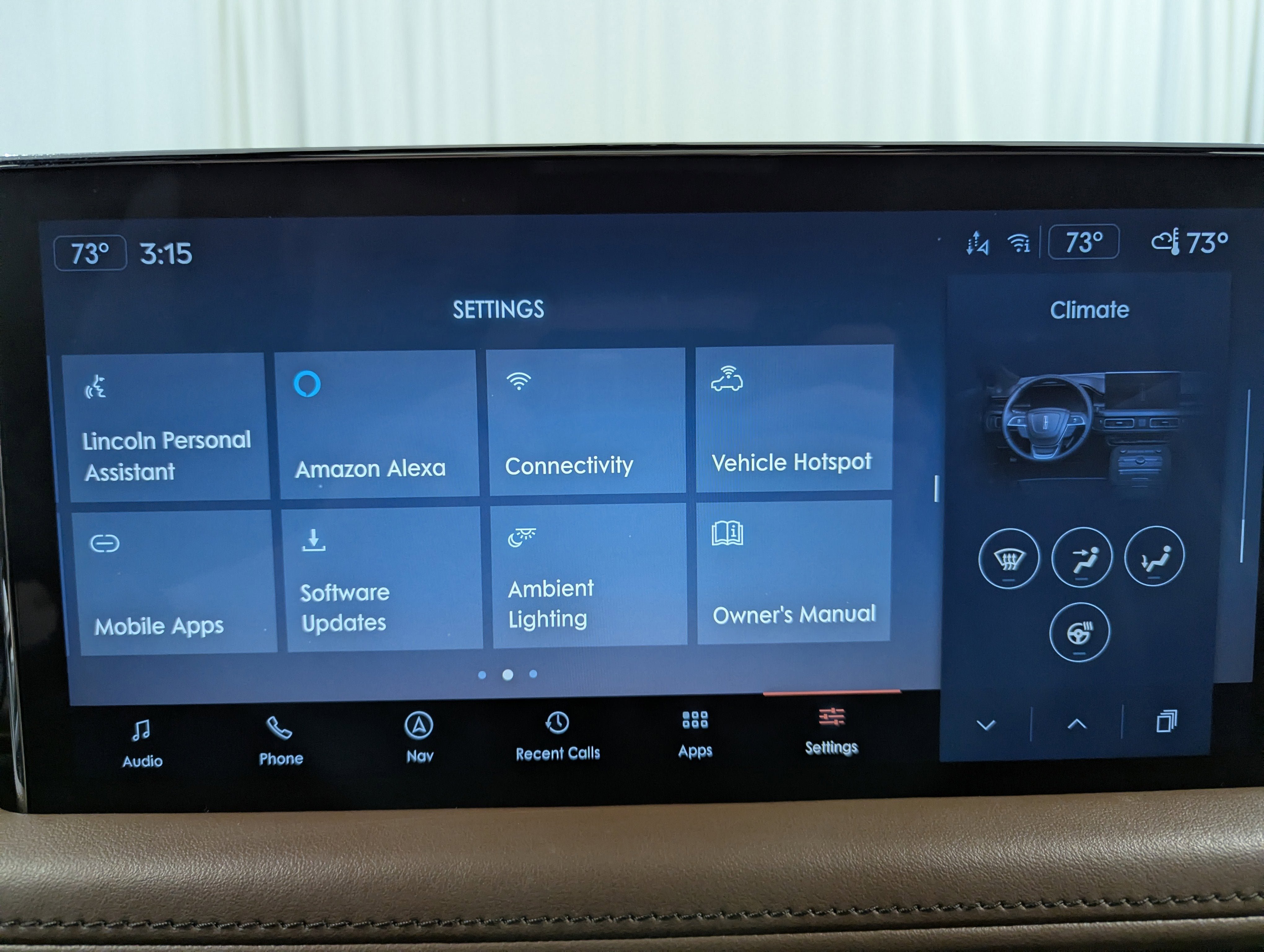 Used 2022 Lincoln Nautilus Reserve w/ Equipment Group 201A AWD/4WD image 27