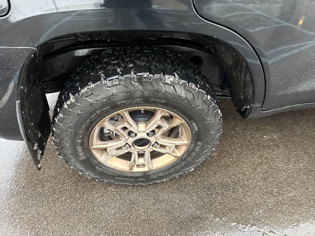 Certified 2021 Toyota Land Cruiser Heritage Edition image 39