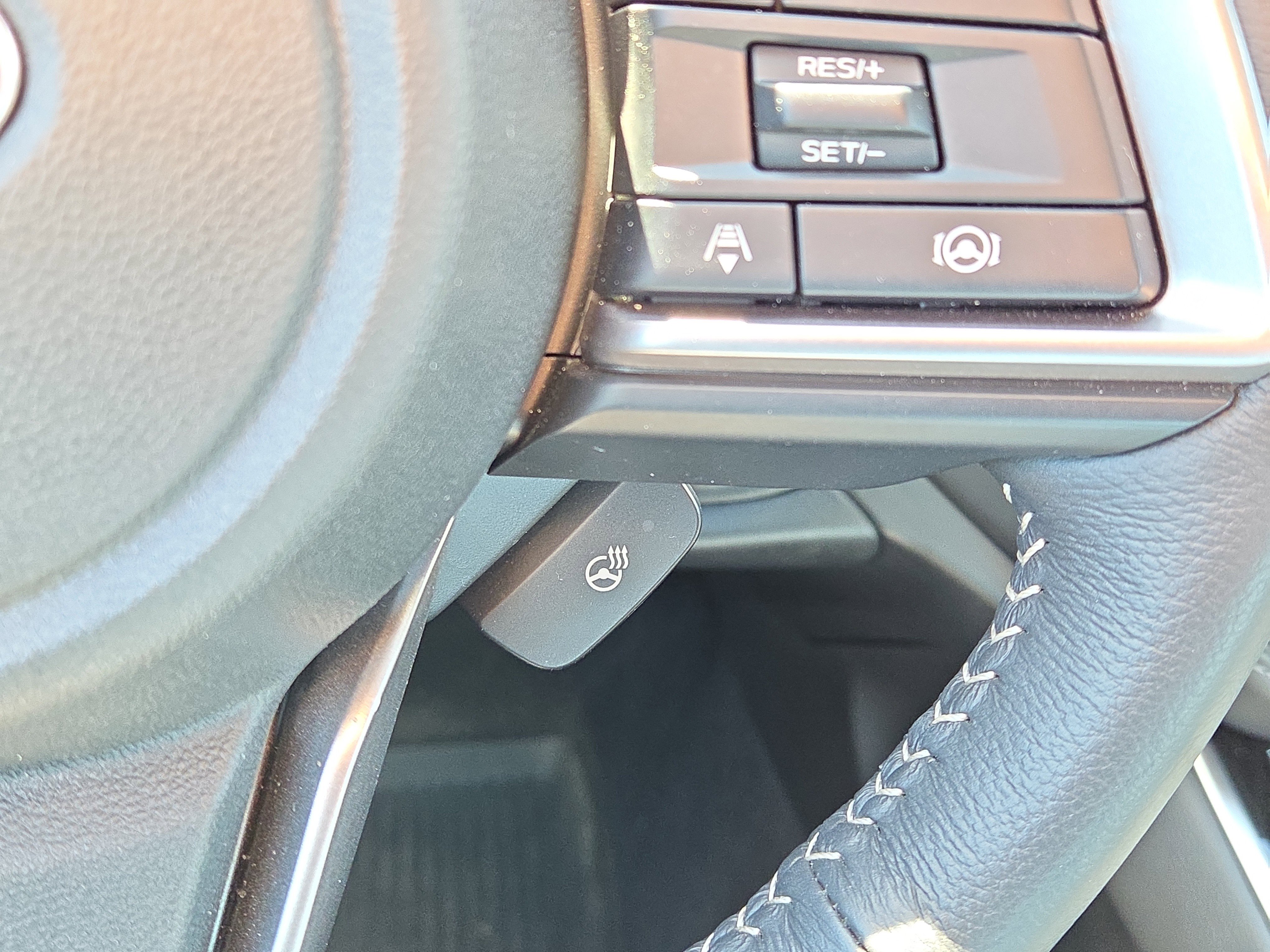 Certified 2025 Subaru Outback Limited image 22