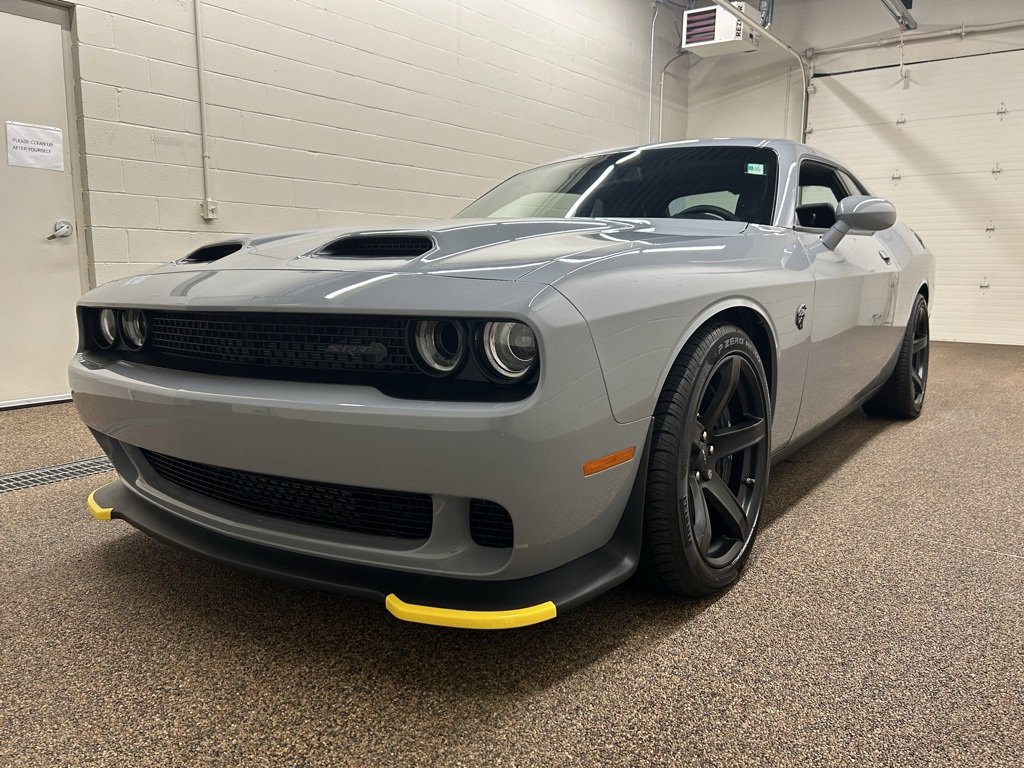 Used 2022 Dodge Challenger SRT Hellcat w/ Plus Package image 5