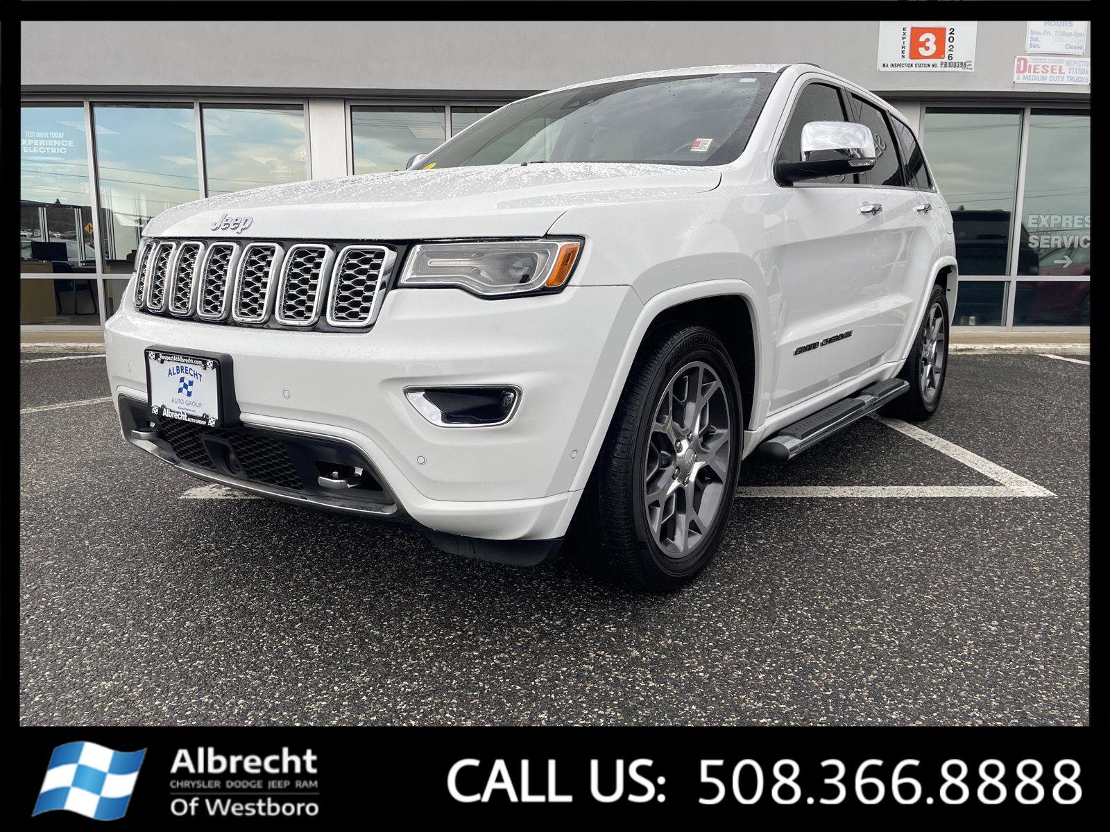 Used 2021 Jeep Grand Cherokee Overland image 1