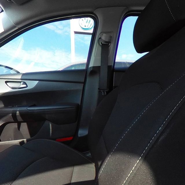 Used 2021 Kia Forte LXS image 24