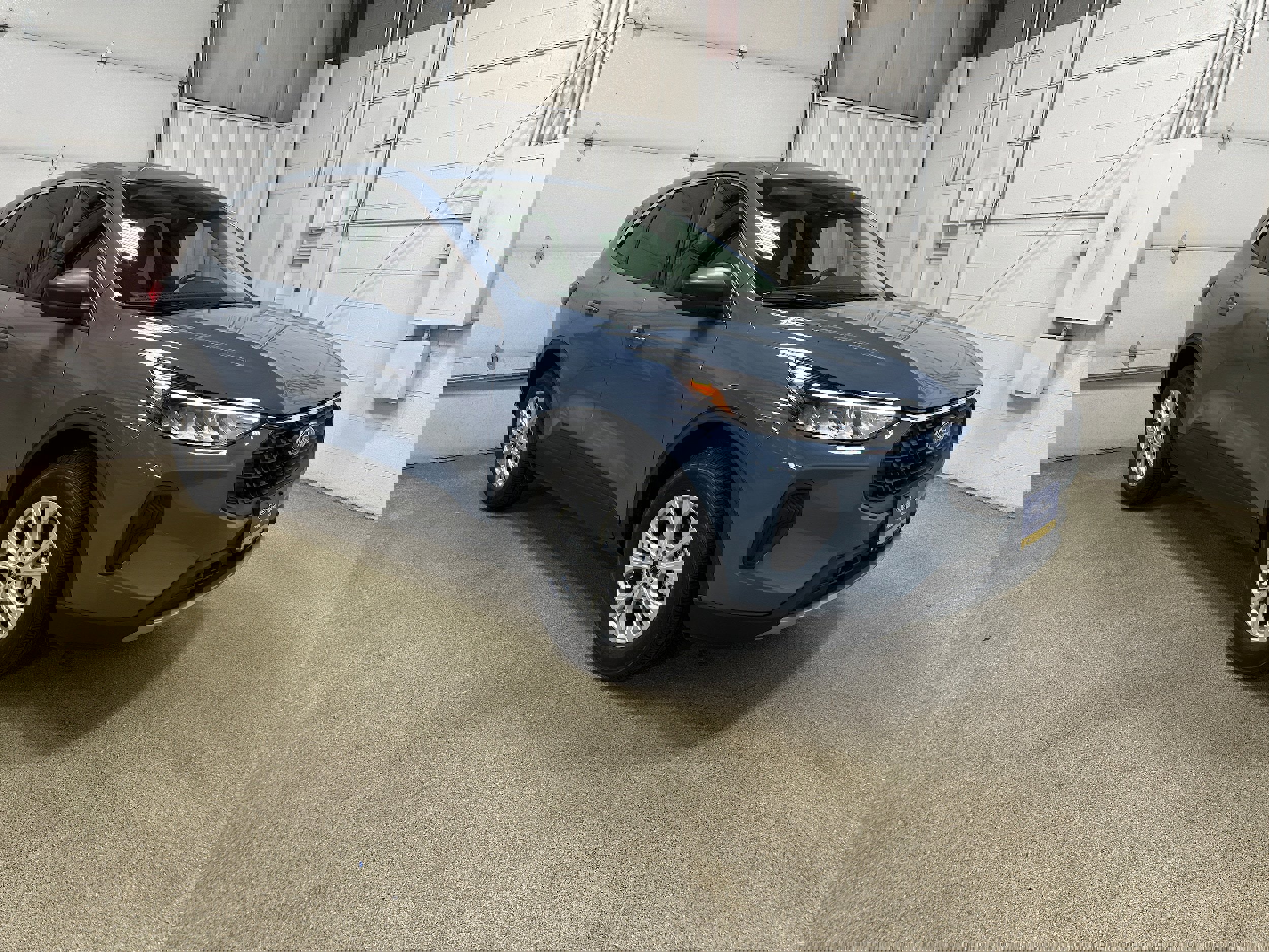 Certified 2024 Ford Escape Active image 3