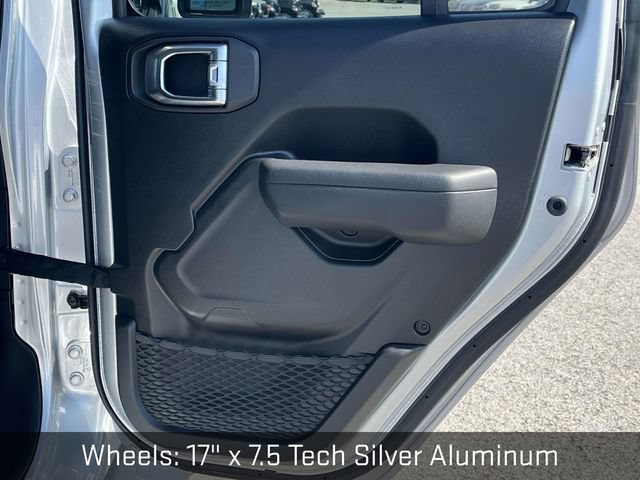 Used 2023 Jeep Gladiator Sport AWD/4WD image 22