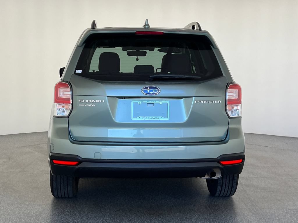Used 2018 Subaru Forester 2.5i Premium AWD/4WD image 5