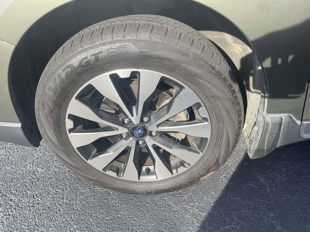 Used 2017 Subaru Outback 2.5i Limited image 7