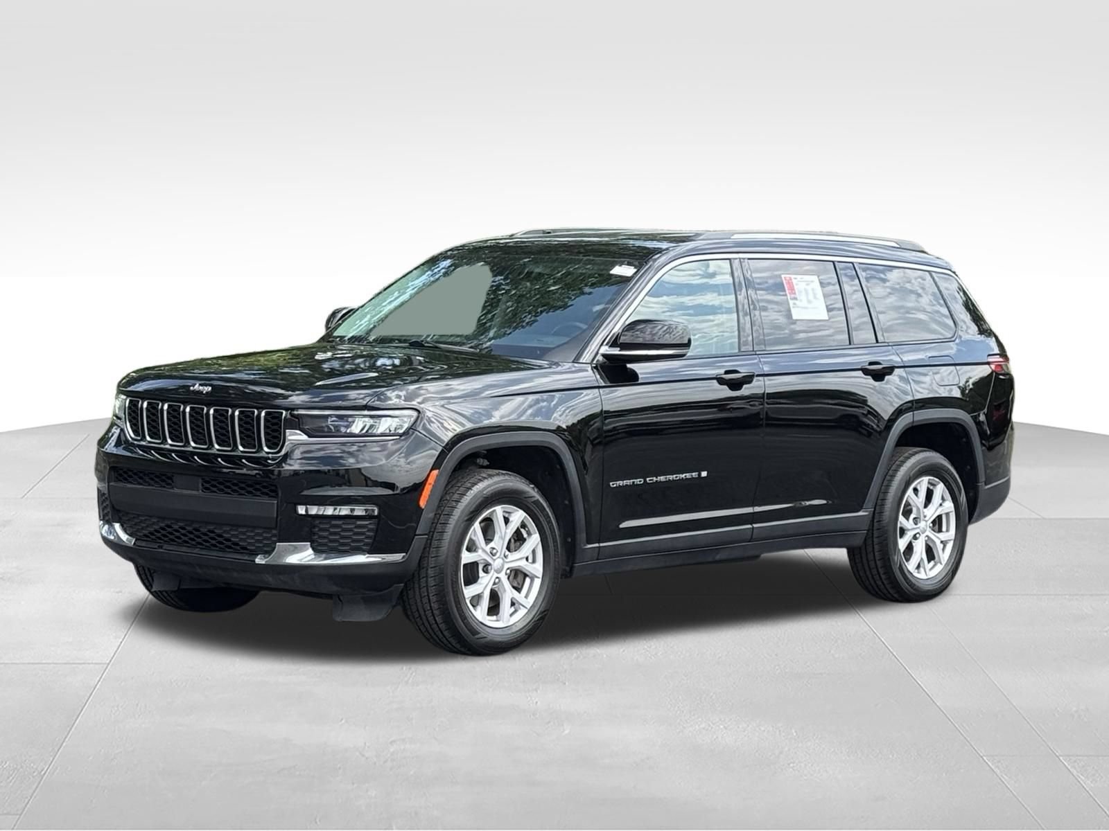 Used 2021 Jeep Grand Cherokee L Limited AWD/4WD image 9
