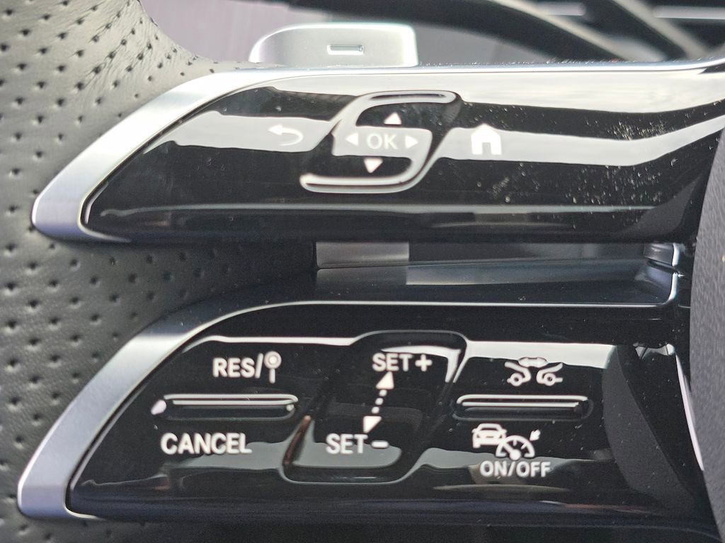 New 2026 Mercedes-Benz GLC 300 4MATIC image 34