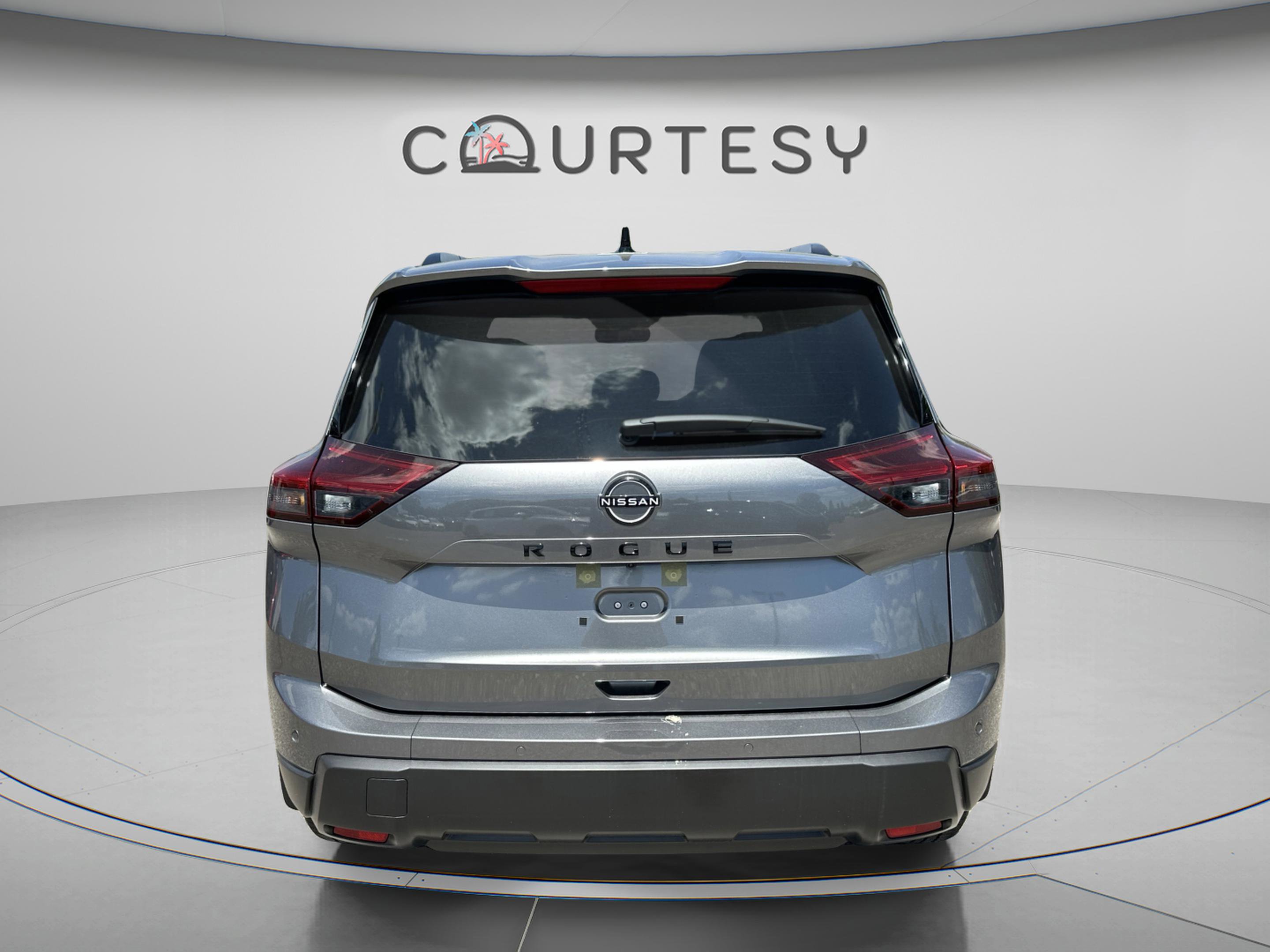 New 2026 Nissan Rogue SV FWD image 5