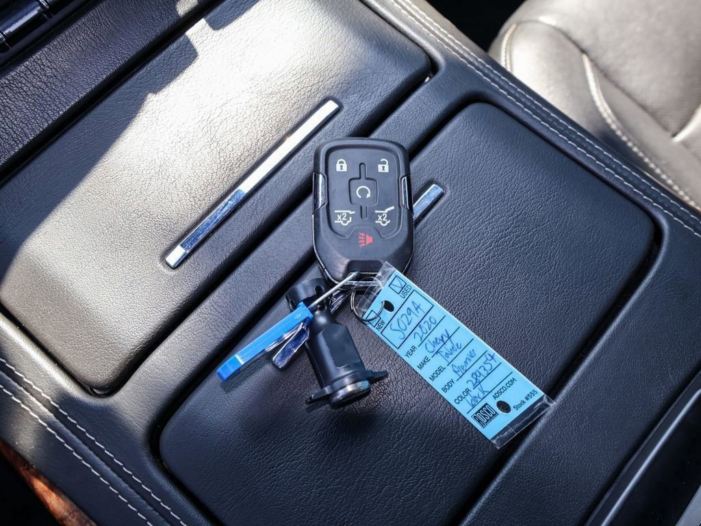Used 2020 Chevrolet Tahoe Premier w/ Premier 6.2L Value Package image 33
