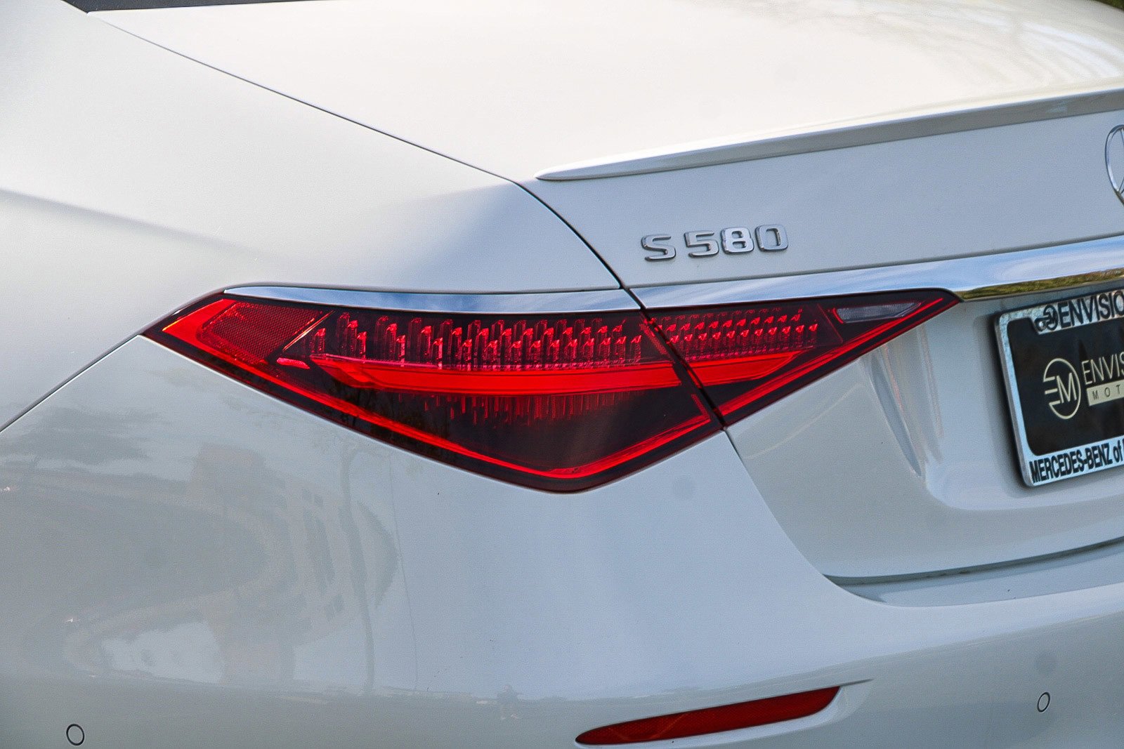 New 2024 Mercedes-Benz S 580 4MATIC Sedan image 12