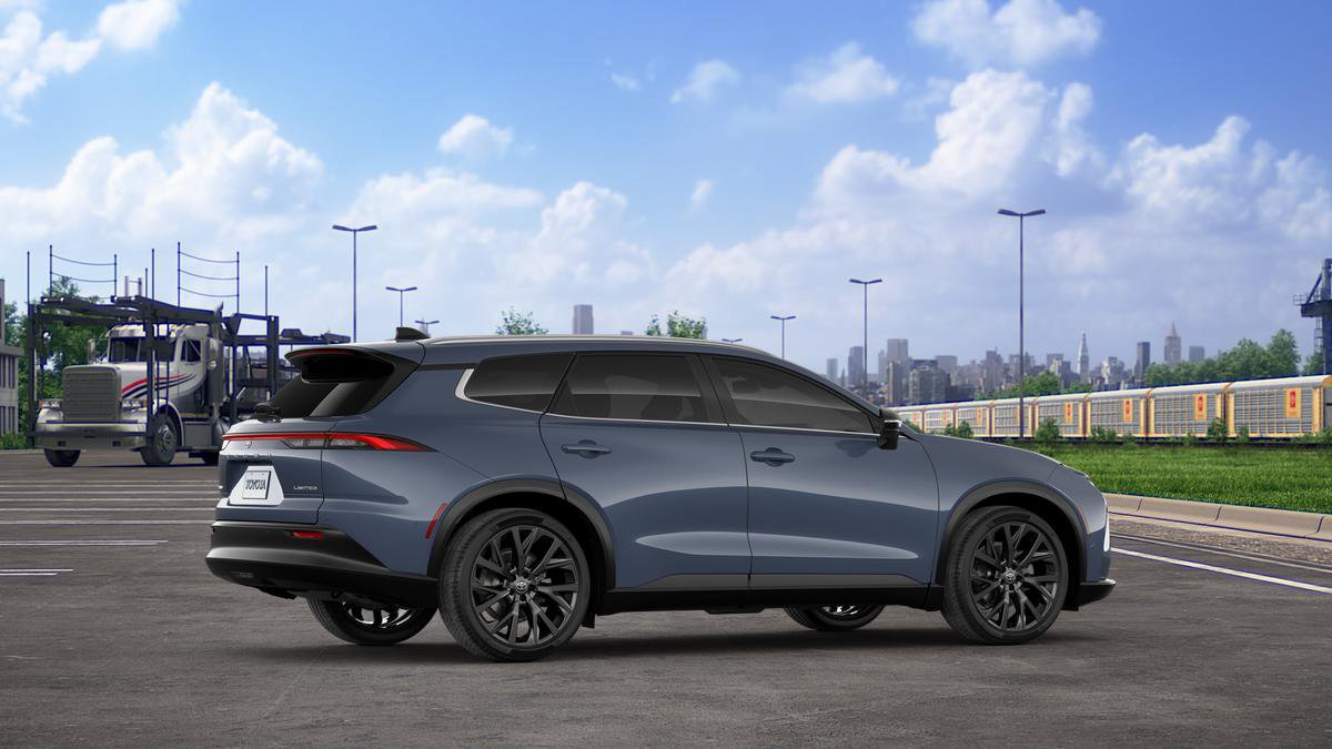 New 2025 Toyota Crown Signia w/ Advanced Technology Package image 27