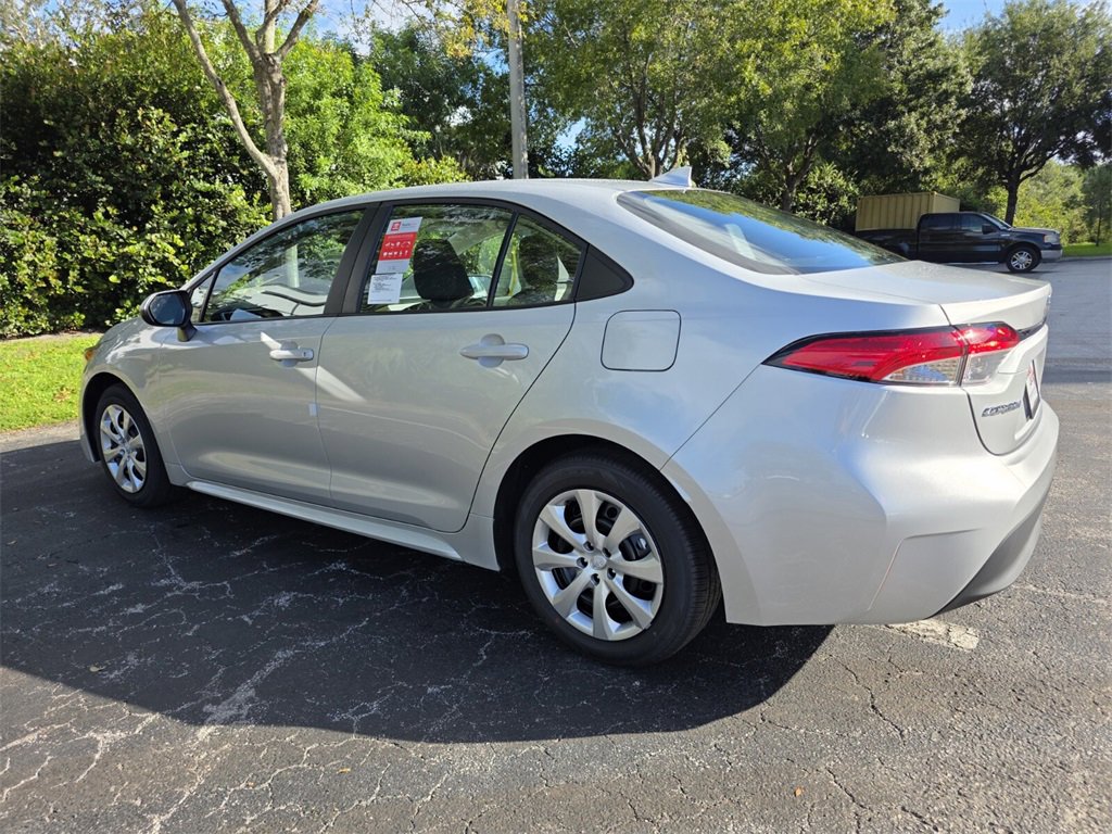 New 2026 Toyota Corolla LE image 9