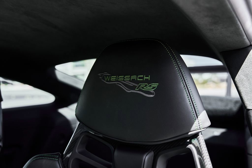 Used 2025 Porsche 911 GT3 RS w/ Weissach Package RWD image 48