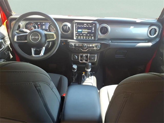 Used 2023 Jeep Wrangler Sahara image 11