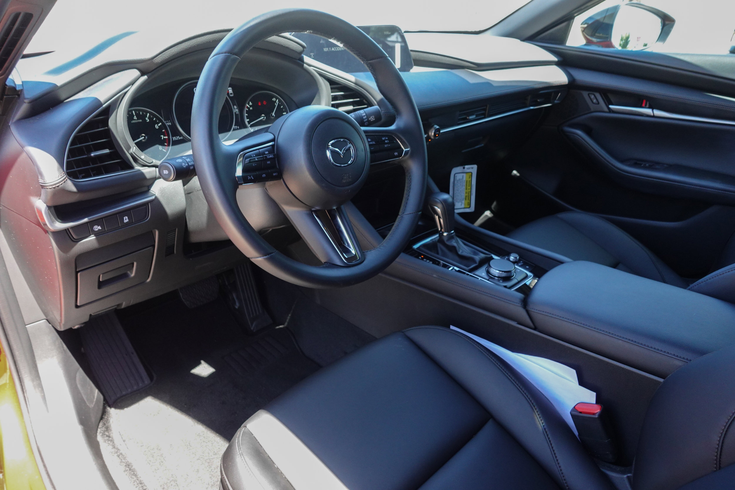 Certified 2025 MAZDA MAZDA3 s Sport image 9