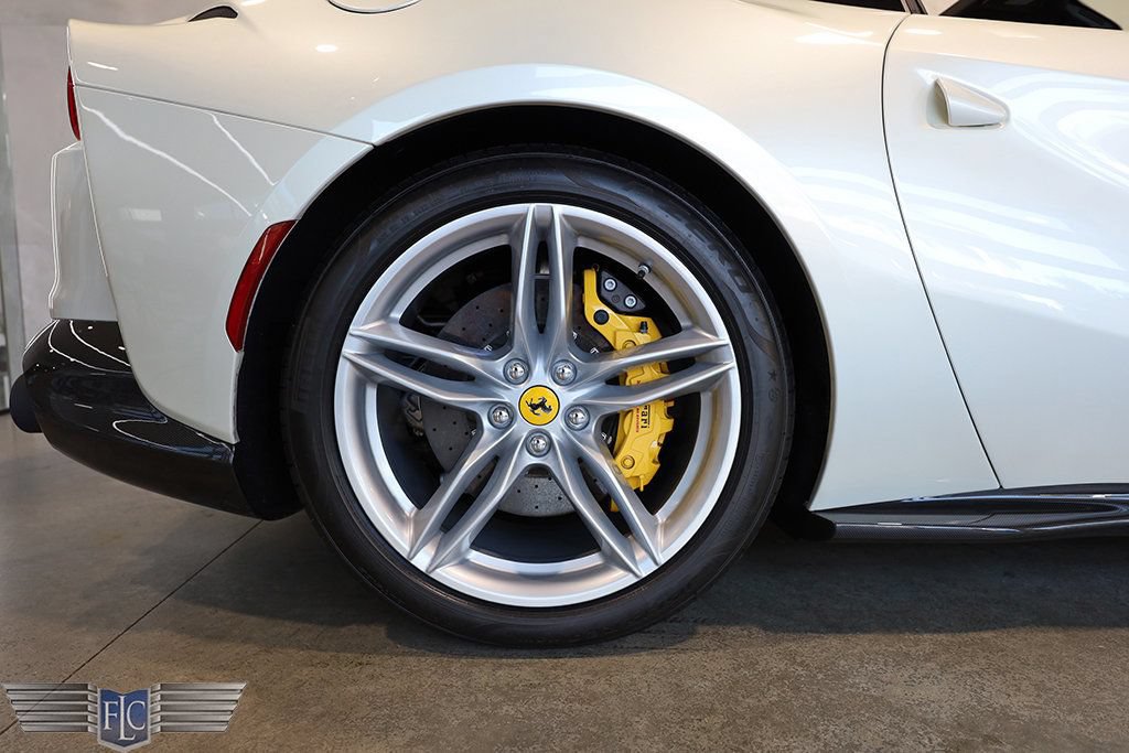 Used 2021 Ferrari 812 GTS RWD image 45