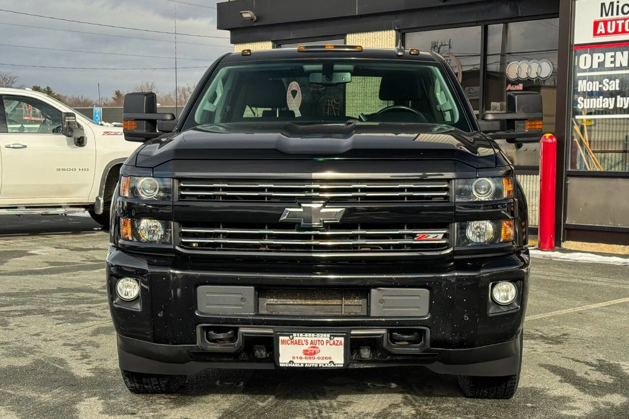 Used 2016 Chevrolet Silverado 2500 LT w/ Midnight Edition image 9