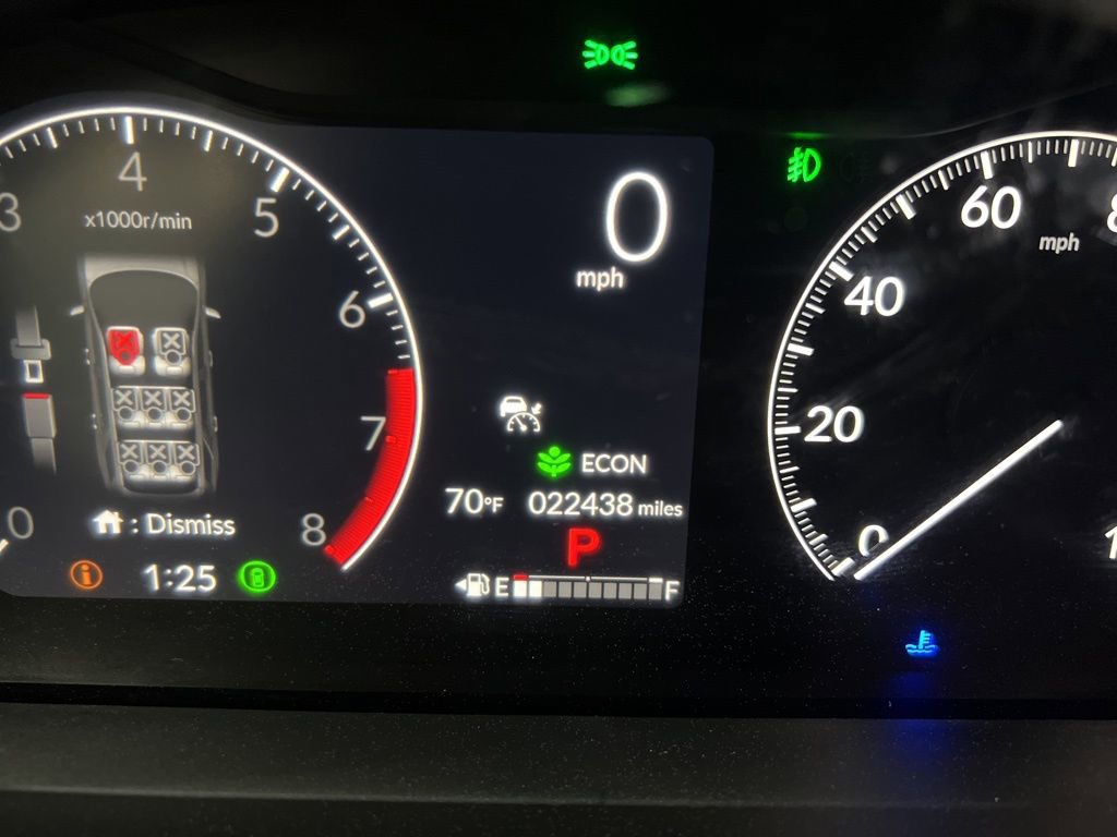 Used 2025 Honda Pilot EX-L image 11