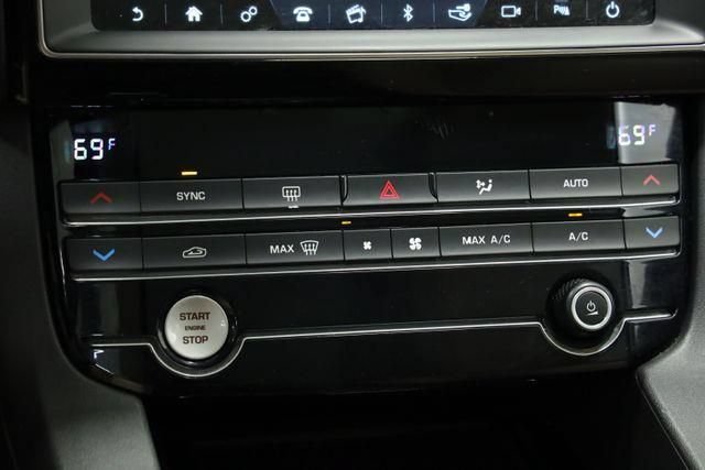 Used 2020 Jaguar F-PACE Premium AWD/4WD image 16