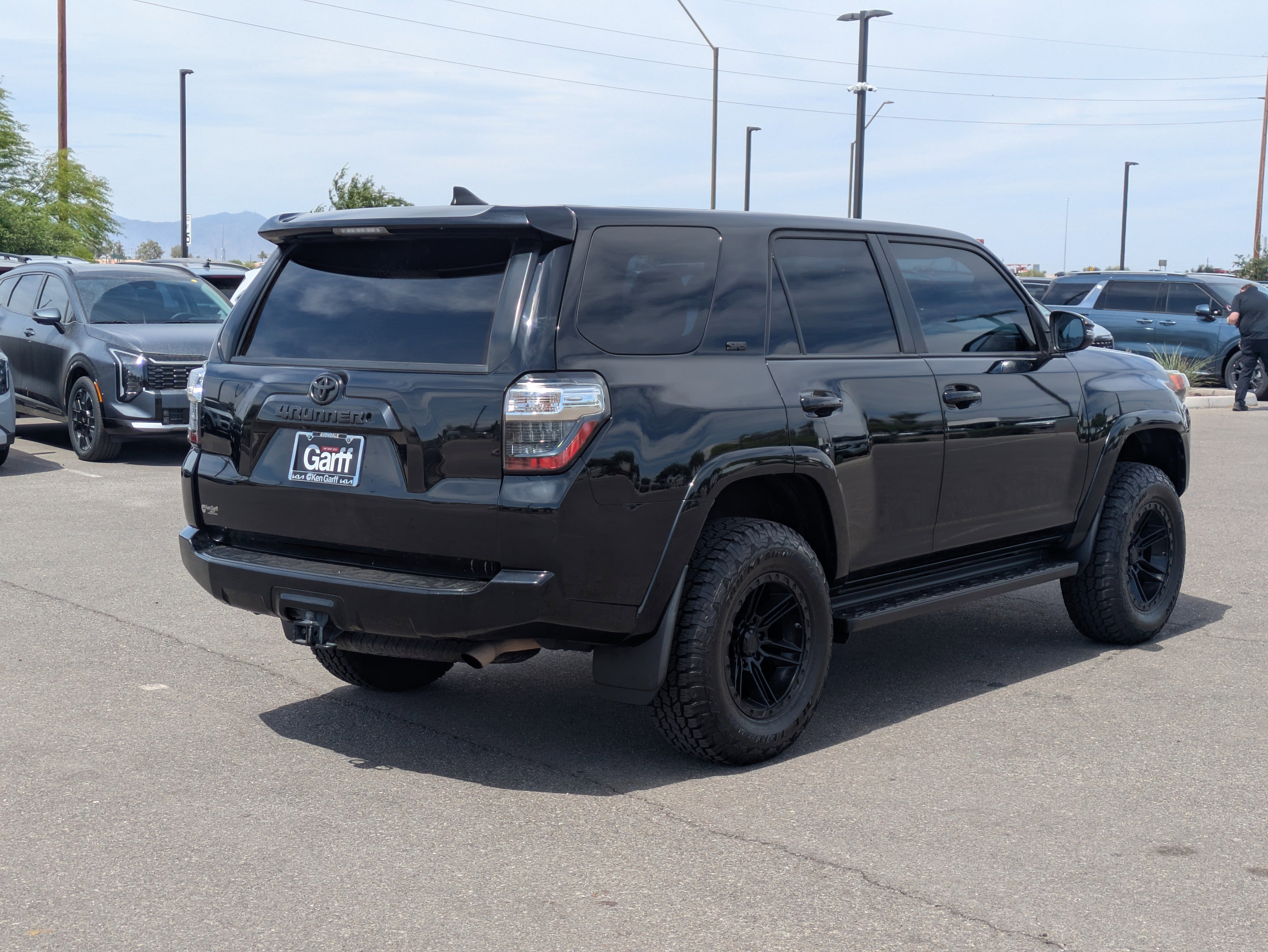 Used 2016 Toyota 4Runner SR5 image 5