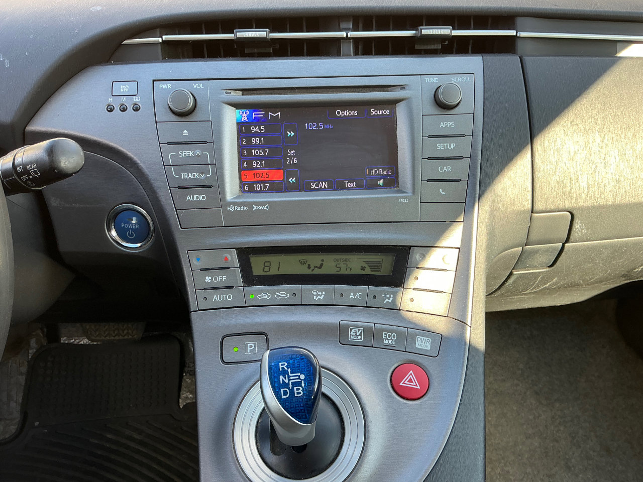 Used 2014 Toyota Prius Three image 21