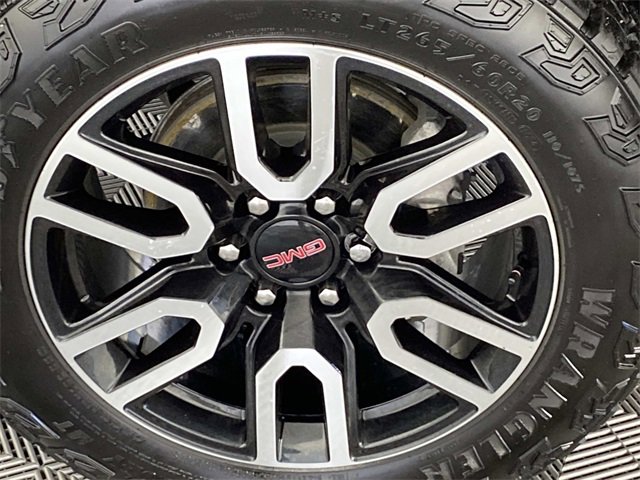 Used 2024 GMC Sierra 1500 AT4 w/ Technology Package image 25