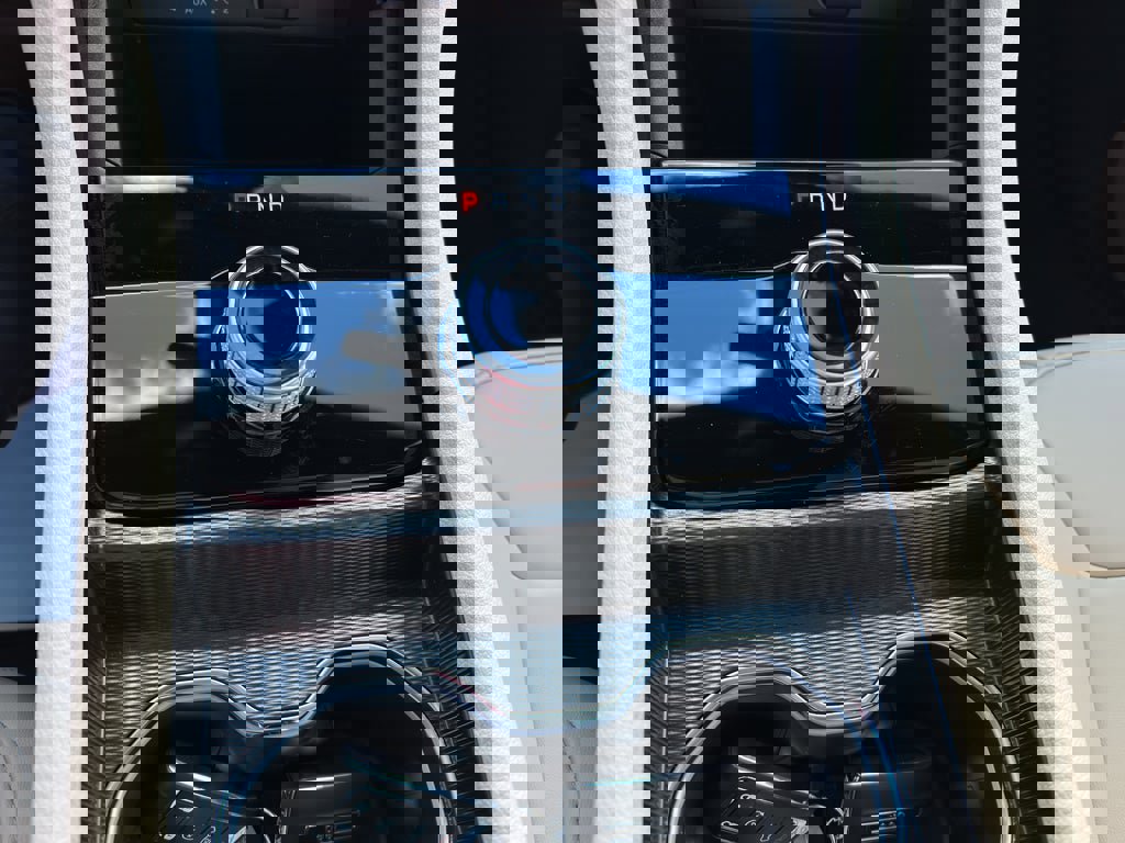 New 2025 Jeep Grand Cherokee Limited w/ Black Appearance Package image 19