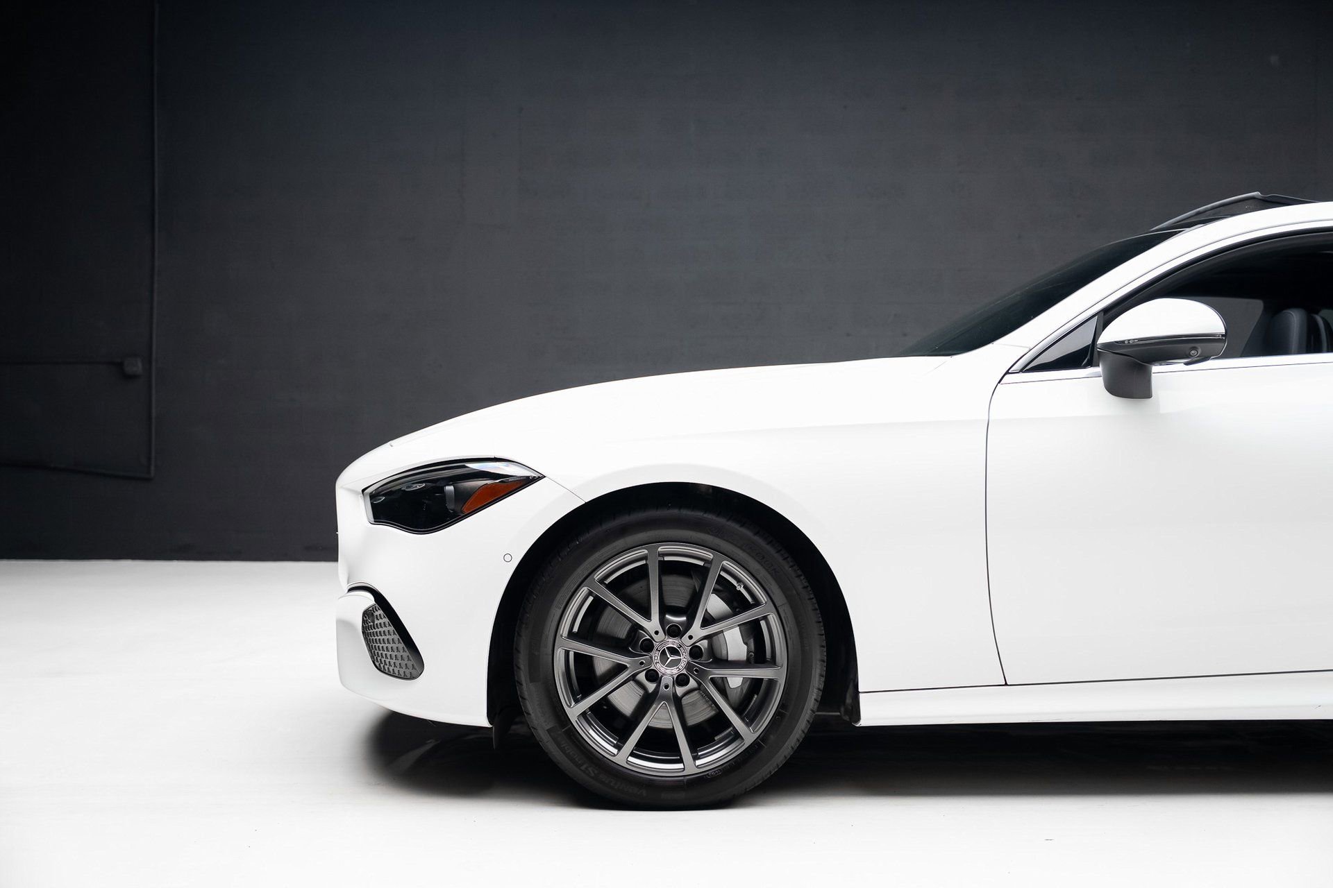 Used 2024 Mercedes-Benz CLE 300 4MATIC Coupe image 19