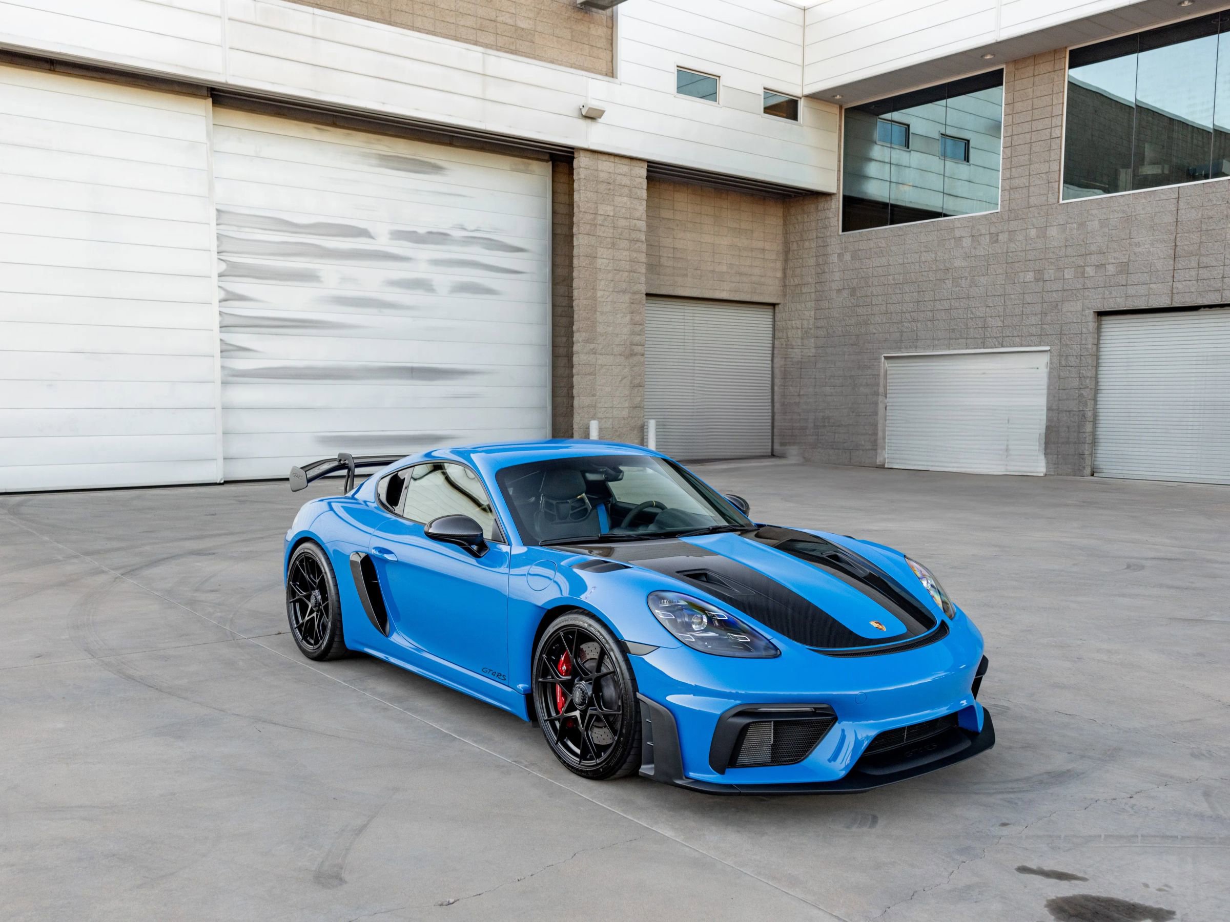 Used 2024 Porsche 718 Cayman GT4 RS image 21