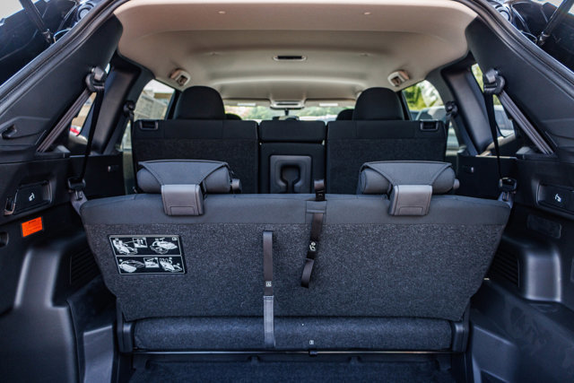 New 2025 Mitsubishi Outlander ES image 31