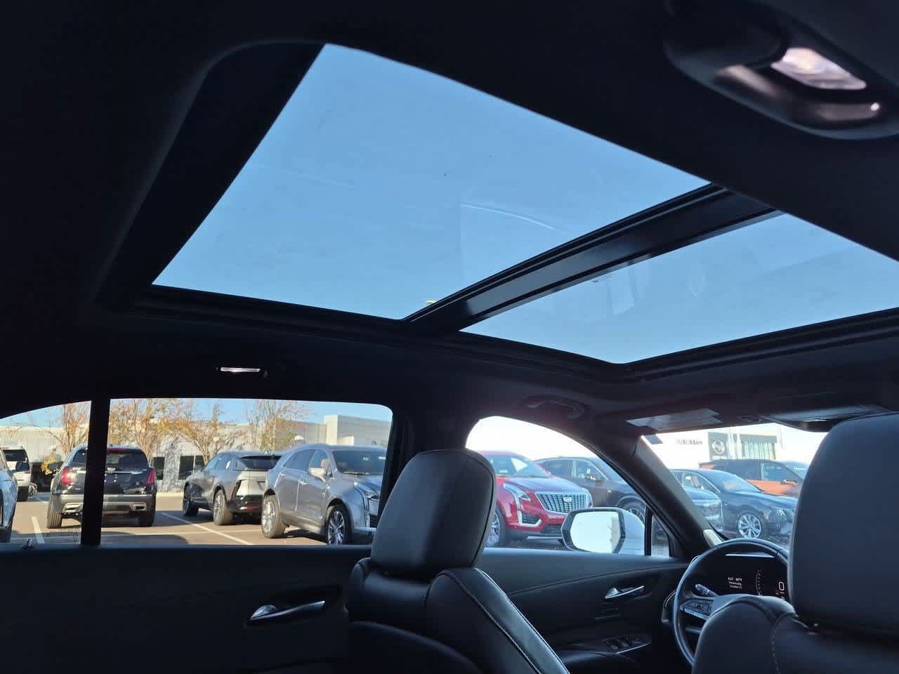 Used 2024 Cadillac XT4 Premium Luxury AWD/4WD image 22