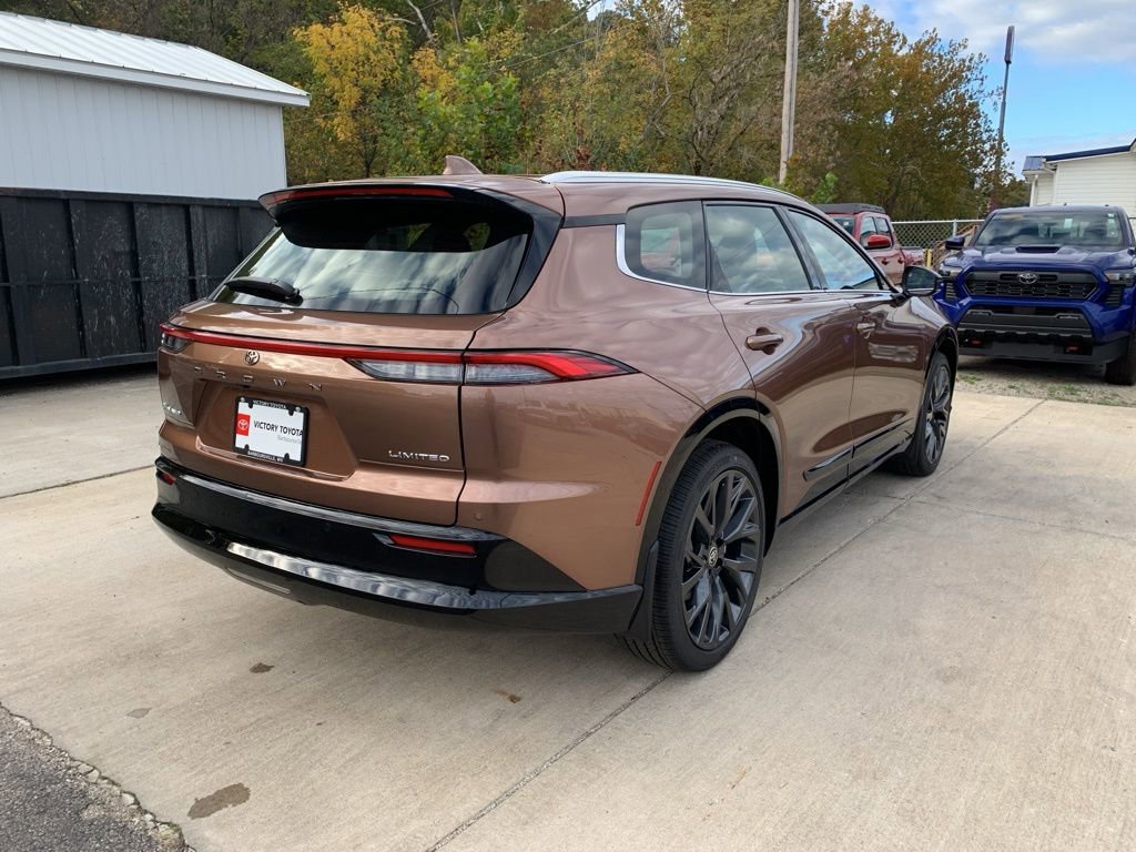 New 2025 Toyota Crown Signia image 4