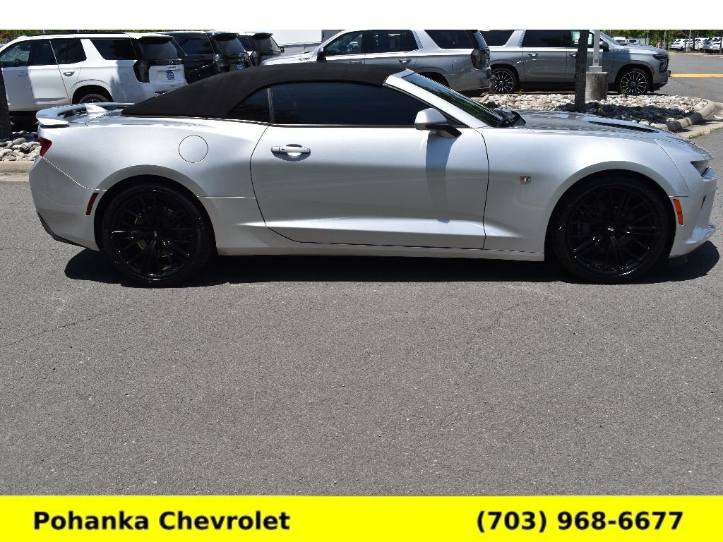 Used 2018 Chevrolet Camaro SS RWD image 8