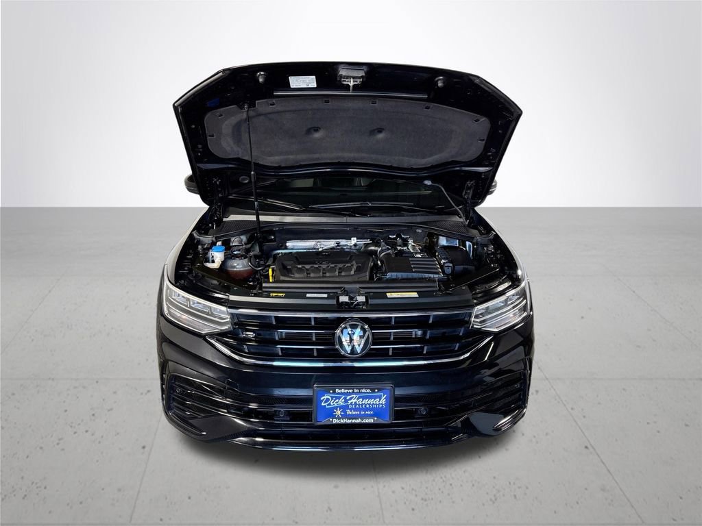 Used 2023 Volkswagen Tiguan SE R-Line image 22