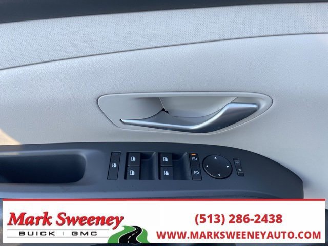 Used 2025 Hyundai Tucson SEL image 16