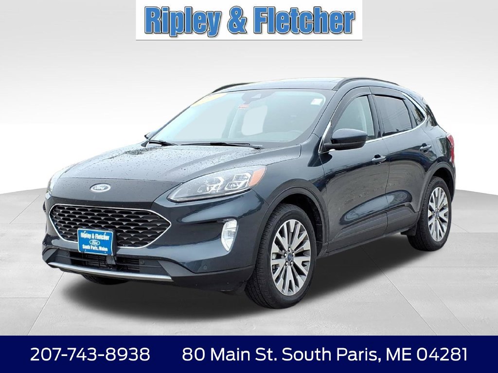 Used 2022 Ford Escape Titanium w/ Class II Trailer Tow Package