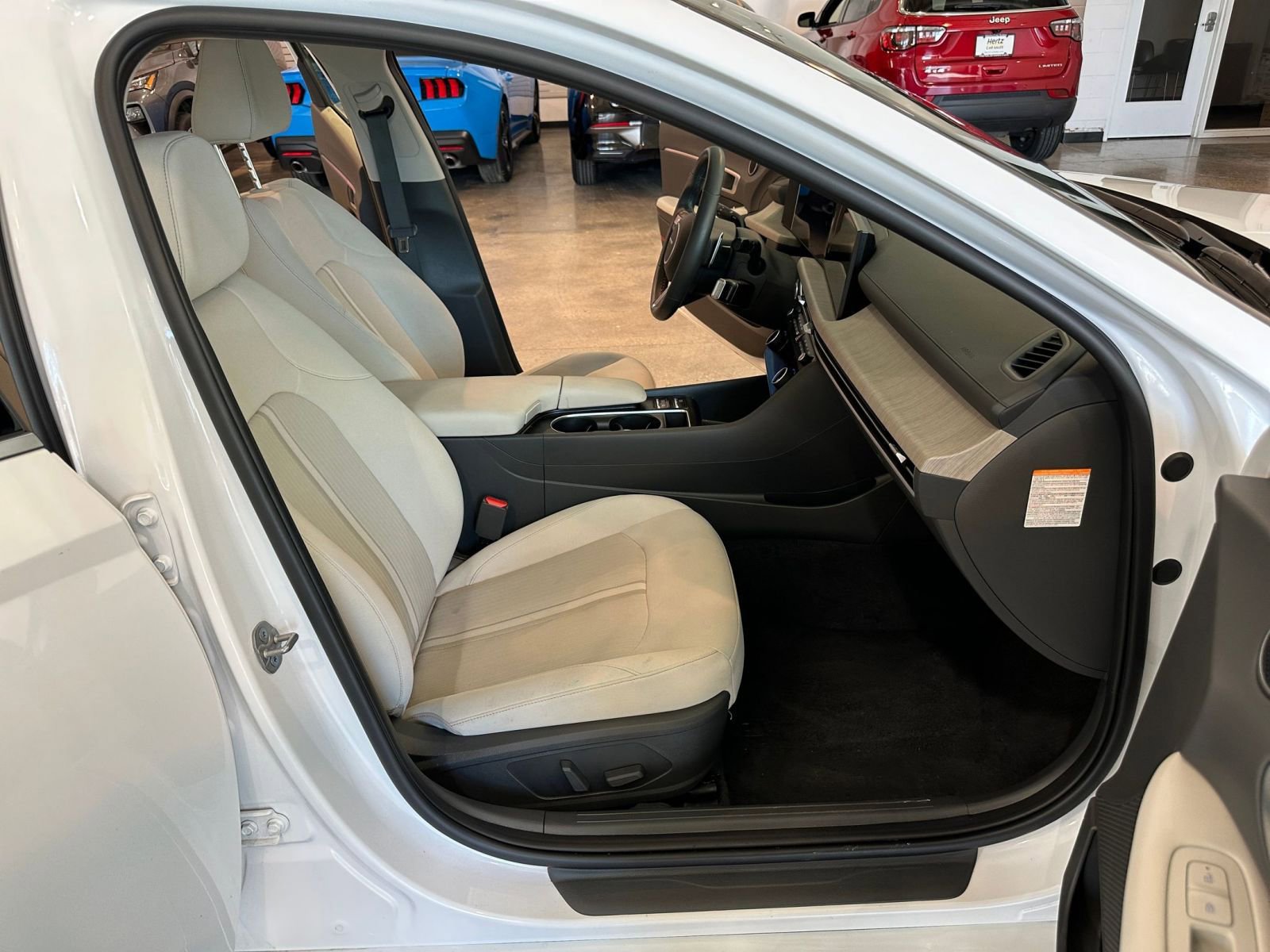 Used 2025 Hyundai Sonata SEL image 36