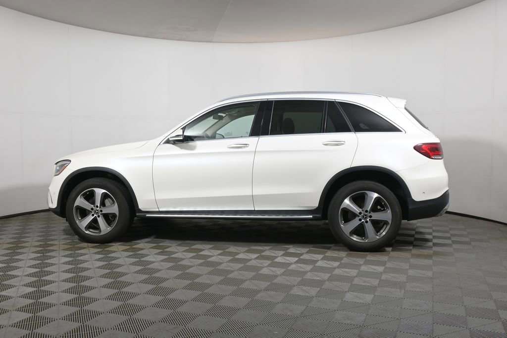 Certified 2022 Mercedes-Benz GLC 300 4MATIC image 2