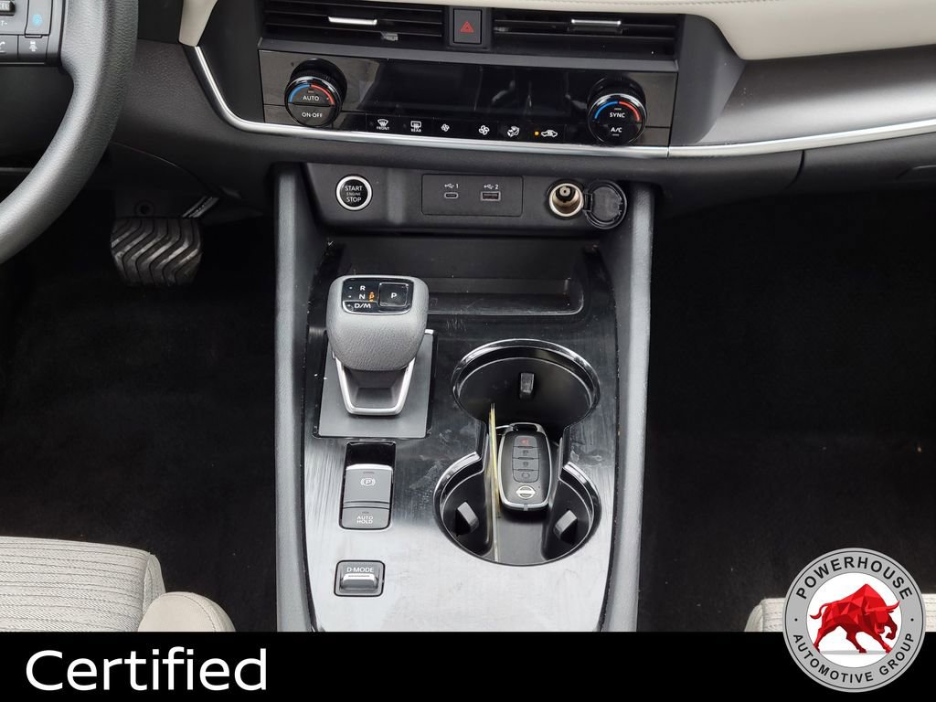 Used 2023 Nissan Rogue SV image 23